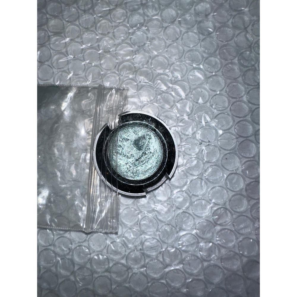 Urban Decay‎ Single Eyeshadow Shade AQUARIUS token shadow